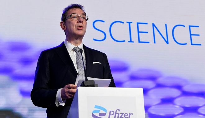 CEO-ul Pfizer îi numește „criminali” pe cei care răspândesc dezinformări despre vaccinurile anti-Covid - albertbourla-1636535086.jpg