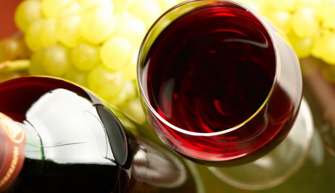 Ce riscați dacă beți alcool înainte de culcare - alcool-1359302643.jpg