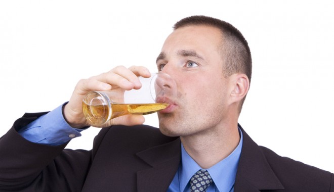 Alcoolul micșorează creierul - alcoolulmicsoreazacreierul-1350573852.jpg