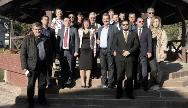 ALDE Constanța și-a desemnat candidații la alegerile locale din 5 noiembrie - alde-1508069475.jpg