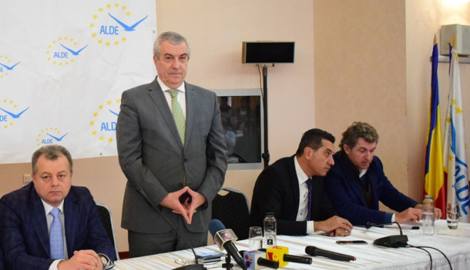 ALDE Constanța, ruptă în două. Tucan și Chiru forțează preluarea partidului - alde4tucanchiru-1489419591.jpg
