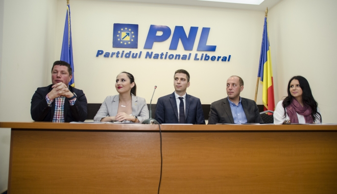 Tineretul Național Liberal Constanța are o nouă conducere - alegeriliberali12-1508065788.jpg