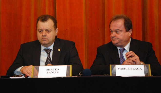 Blaga a ajuns, ieri, la DNA după o discuție cu Banias - alegeripdlconstantaalexi66-1312912882.jpg