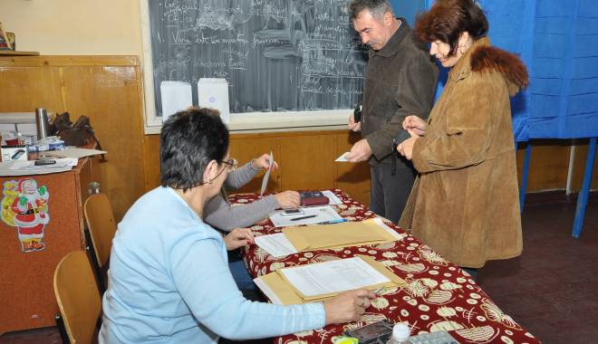 CUM A VOTAT CONSTANȚA: Ponta 37,34%, Iohannis 29,42% - alegeriprezidentiale201414-1415022119.jpg