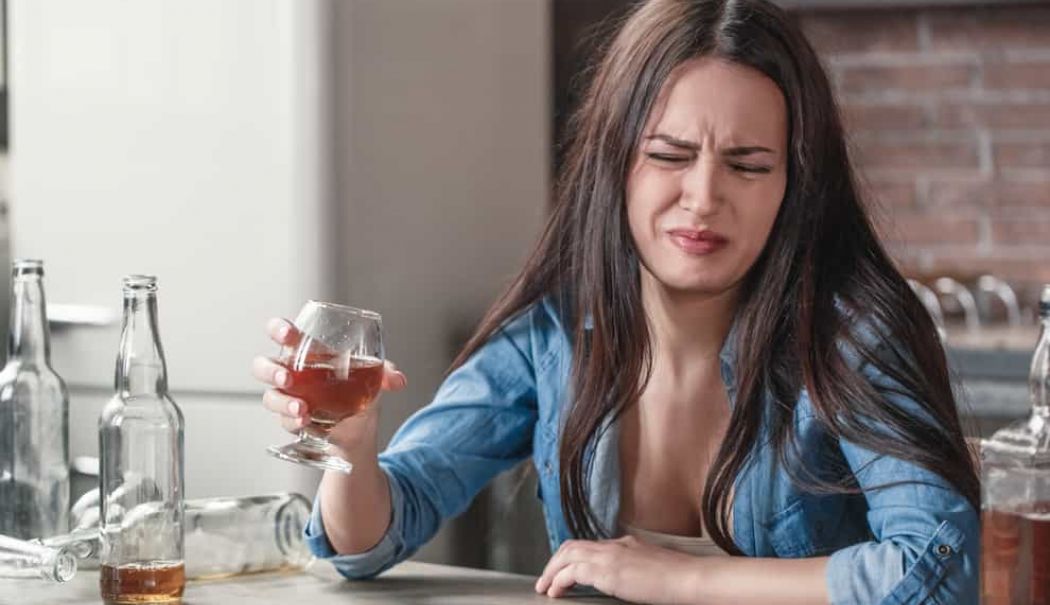 Alergia la alcool poate provoca reacții severe, inclusiv șoc anafilactic - alergie-alcool-1758215045.jpg