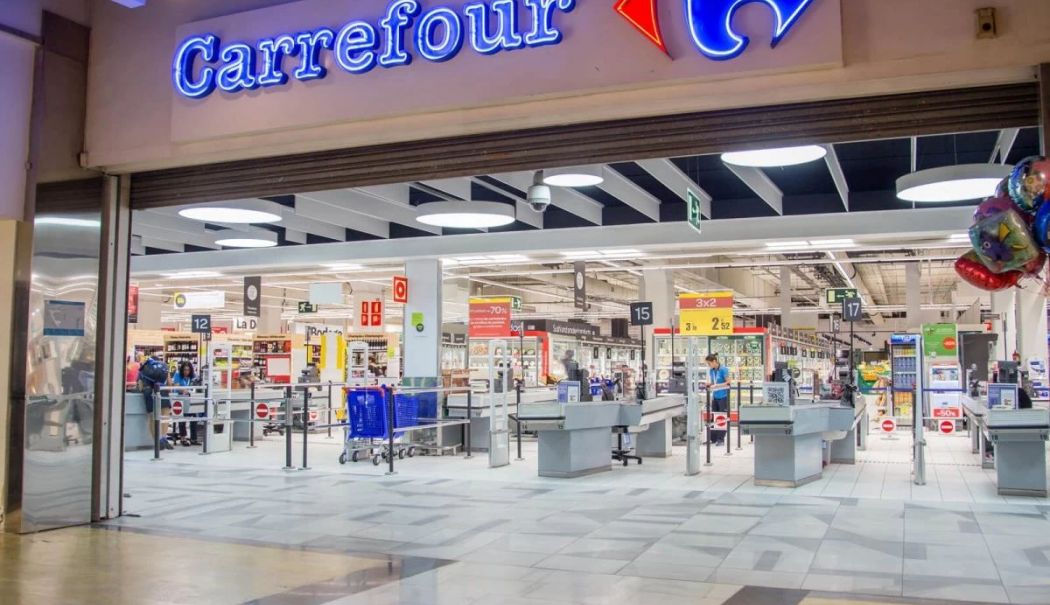 Supermarketurile Carrefour recheamă de urgență 12 produse. Atenție, provoacă alergii grave!