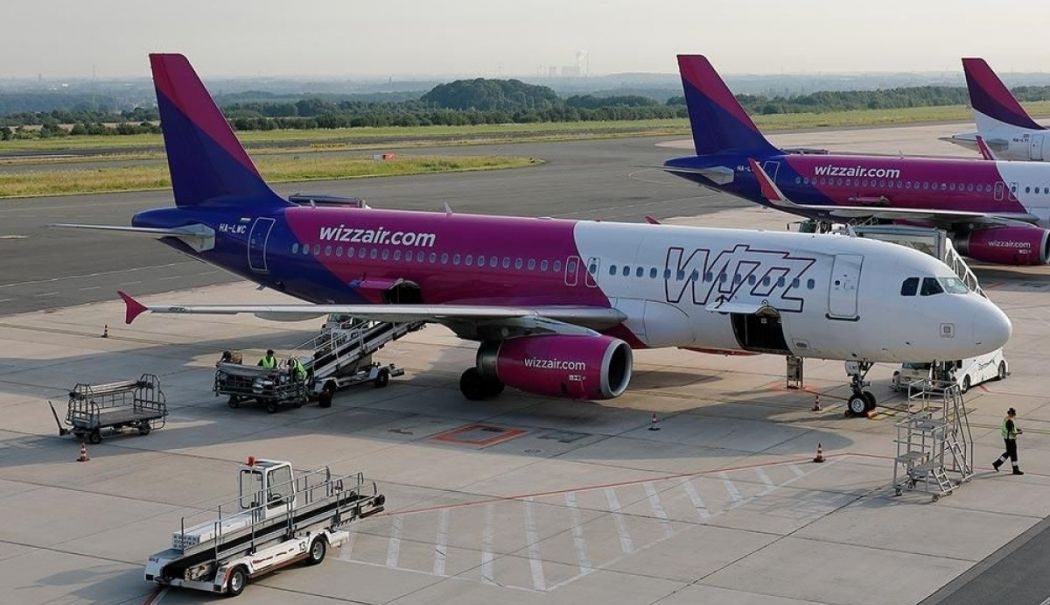S-a dat alarma pe aeroport! Un avion care opera pe ruta Londra – Chișinău, deviat în urma unei alerte cu bombă - alerta-bomba-aeroport-iasi-1713716441.jpg