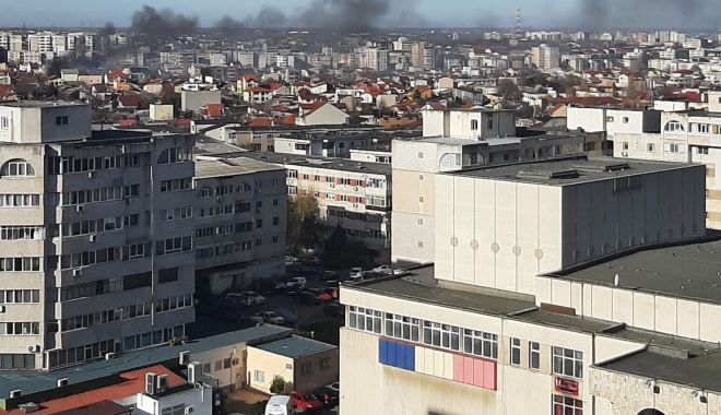 VIDEO / ALERTĂ! Arde o casă în cartierul Coiciu - alertaarde-1638439560.jpg