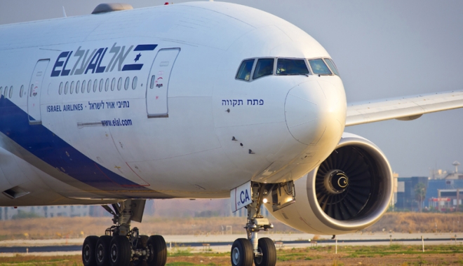 Alertă cu bombă  la bordul unui avion, deasupra Elveției - alertacubombadeasupraelvetiei-1467724498.jpg