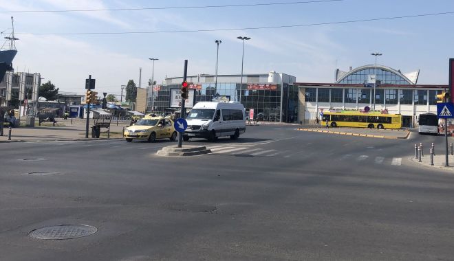 Alertă de la constănțeni: miros persistent de hidrocarburi în mai multe cartiere - alertadelaconstanteni-1597082753.jpg