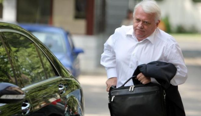 Viorel Hrebenciuc, condamnat la închisoare cu executare! Iată cât va sta după gratii - alertaviorelhrebenciuccondamnatl-1525863348.jpg
