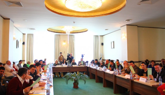 Aleșii locali din Constanța, convocați la ședință - alesiilocalidinconstanta-1413725484.jpg