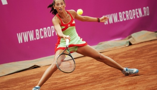 Tenis / Alexandra Cadanțu a abandonat în primul tur al turneului de la Auckland - alexandracadanu-1388394715.jpg