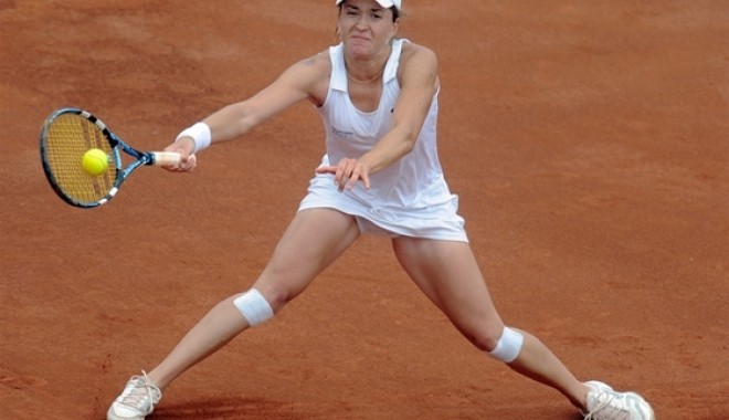 Tenis / Alexandra Dulgherul a fost eliminată la proba de dublu la Wimbledon - alexandradulgheru-1403108641.jpg