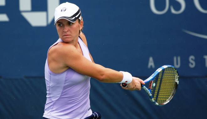 Tenis / Alexandra Dulgheru s-a calificat în sferturi la Kuala Lumpur - alexandradulgheru-1425492615.jpg