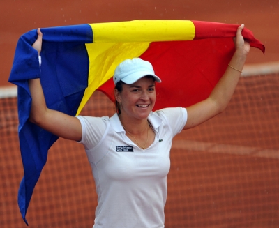 Tenis: Alexandra Dulgheru, în urcare 22 de locuri în ierarhia WTA - alexandradulgheru-1425909010.jpg