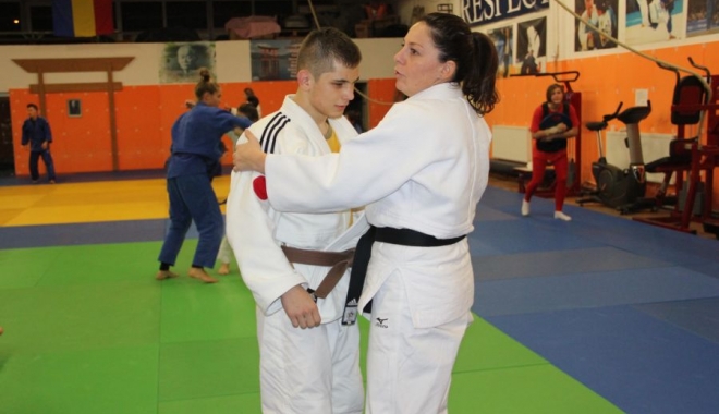 Judo / Medalie de aur pentru Alexandru Bologa în Japonia - alexandrubologa-1481042551.jpg