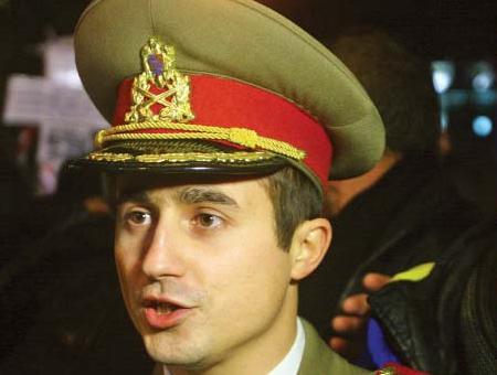 Locotenentul protestatar Alexandru Gheorghe și-a depus candidatura la Primăria Sibiu - alexandrugheorghe-1335878178.jpg