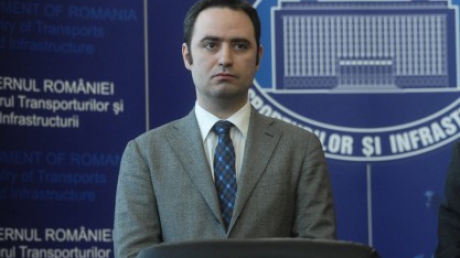 Nazare: 900 milioane de euro de la UE pentru reabilitarea căilor ferate - alexandrunazareministrultranspor-1329490826.jpg