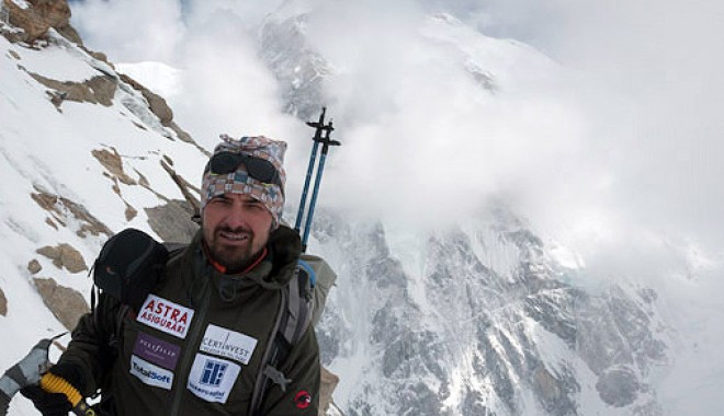Alpinism: Alex Găvan a urcat pe Broad Peak în memoria luptătorilor anticomuniști din munți - alexgavan2-1406641322.jpg