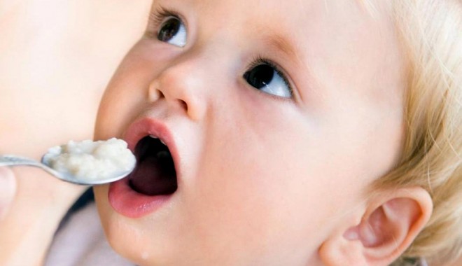 Ce alimente  sunt benefice  pentru bebe - alimentatiabebelusului-1365779685.jpg