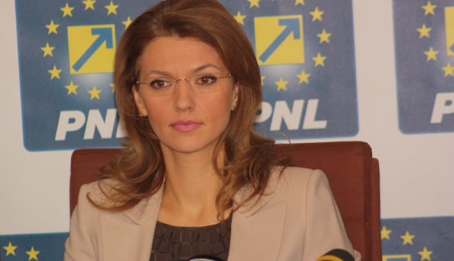 Surse: Alina Gorghiu ar urma să demisioneze din fruntea PNL - alinagorghiu1-1481495417.jpg