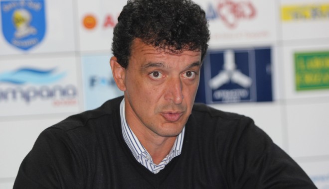 Antrenorul FC Farul, Alin Artimon va fi audiat la FRF - alinartimon-1355515805.jpg