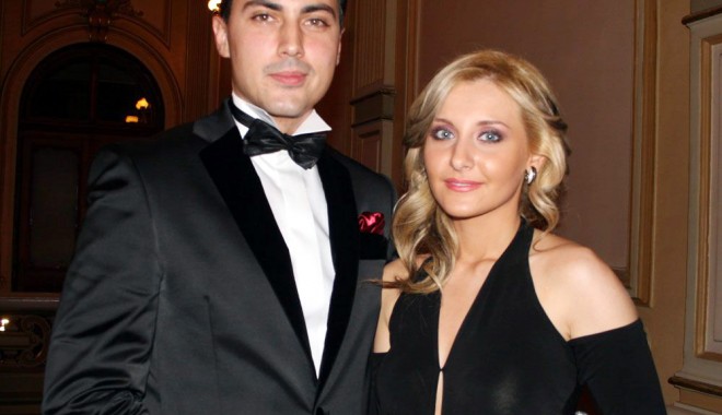 Alexandru Ciucu a explicat  în ce situație  ar părăsi-o pe Alina Sorescu - alinasorescu-1362148535.jpg