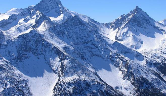 Zapada, adusă în Alpi cu elicopterul - alpi-1451416351.jpg