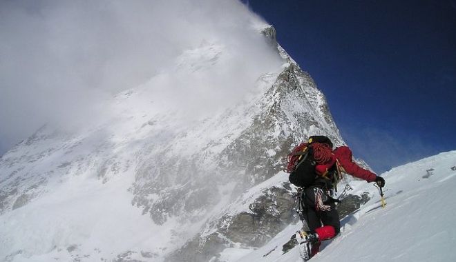 Doi alpiniști au fost găsiți morți în Munții Bucegi - alpin-1609668299.jpg