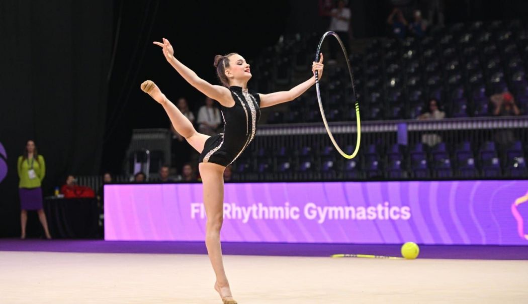 Noua senzație a gimnasticii românești: Are 15 ani și a câștigat 4 medalii de aur la Campionatul European de Gimnastică Ritmică - amalia-lica-1716569890.jpg