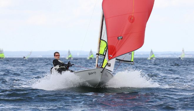 Ambarcațiunile cu vele revin pe lacul Siutghiol: Cupa 1 iunie la yachting - ambarcatiunile-1527616201.jpg