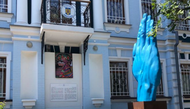 România își redeschide Ambasada de la Kiev - ambasada-1650378838.jpg