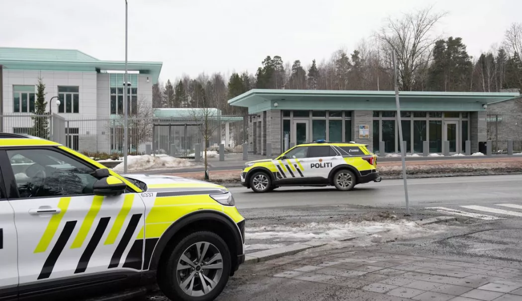 Ambasada SUA la Oslo, vizată de o explozie într-un posibil act terorist - ambasada-1773053277.webp