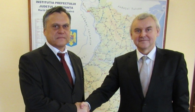 Oaspeți de seamă la Prefectura Constanța - ambasadorprefectintalnirebelarus-1486727229.jpg