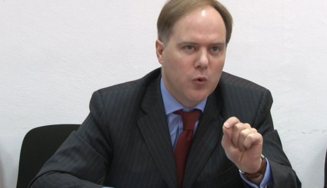 Ambasadorul Marii Britanii se declară îngrijorat de modificările aduse Codului penal - ambasadorulamericii-1386783801.jpg