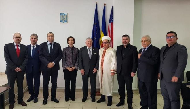 Noul ambasador al SUA, întrevedere cu muftiul Cultului Musulman din România - ambasadorulamericiilamuftiat-1578441754.jpg