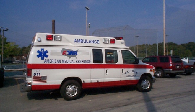 Cel puțin doi morți și zece răniți, în urma unui accident la o fabrică în SUA - ambulance1-1390296917.jpg