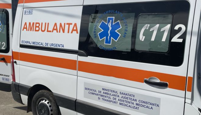 VIDEO/Incident șocant la Spitalul Județean Constanța: O ambulanță a luat foc în față la primiri urgențe