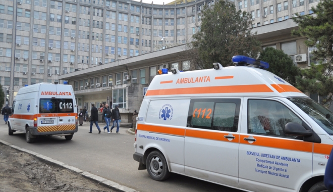 Proteste în întreaga țară. Ambulanța Constanța se alătură mitingului de sensibilizare - ambulanta14821655871501665463-1506495765.jpg