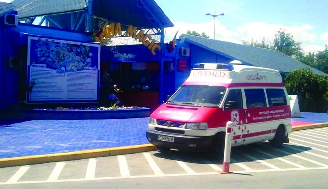 Iowemed lansează punctul de consultații de la Aqua Magic - ambulantaioweaquamagic2-1405855531.jpg