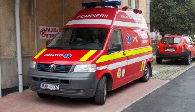 Copil de 13 ani, împușcat la o partidă de vânătoare / Care este starea copilului - ambulantasmurdcugir-1517129778.jpg