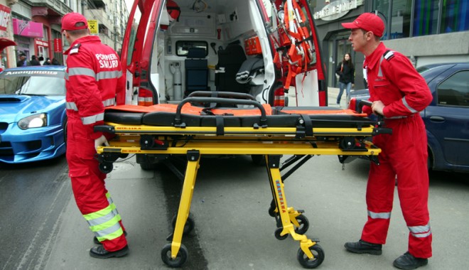 Accident grav, după un Paște petrecut cu marijuana și alcool - ambulantatargamedicismurdfatales-1334591125.jpg