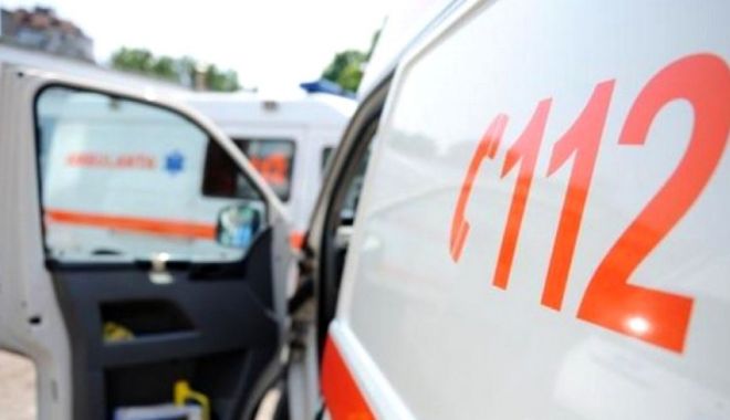 Fetiţă de 5 ani moartă şi un băieţel în stare gravă, după ce bunica i-ar fi spălat cu soluţie pentru deparazitarea oilor