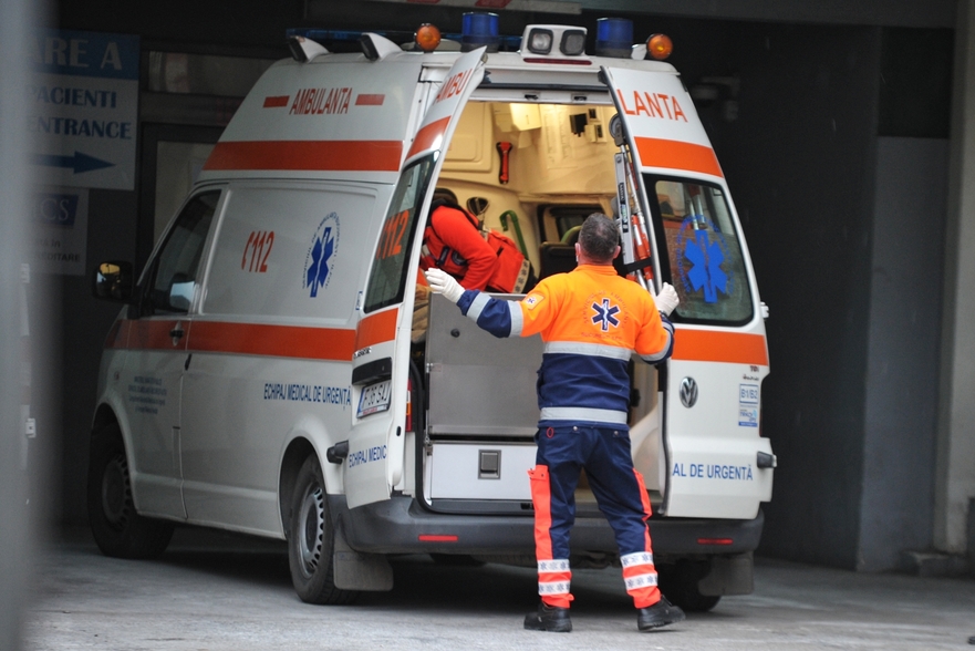 Cât a cerut un ambulanțier unei familii pentru o pensie de invaliditate. Bărbatul este cercetat - ambulantier-1741883882.jpeg