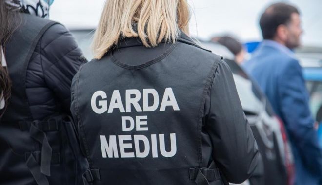 Amendă uriaşă la o fabrică de lichid de parbriz din judeţul Constanţa. „Nu era respectată autorizaţia de mediu!” - amenda-1645171588.jpg