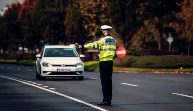 Şoferii care circulă fără rovinietă pe drumurile din România vor plăti amenzi duble