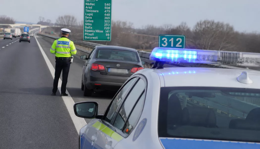 Amendă uriașă și permis suspendat pentru șoferul prins pe contrasens pe A1 - amenda-contrasens-1779875492.webp