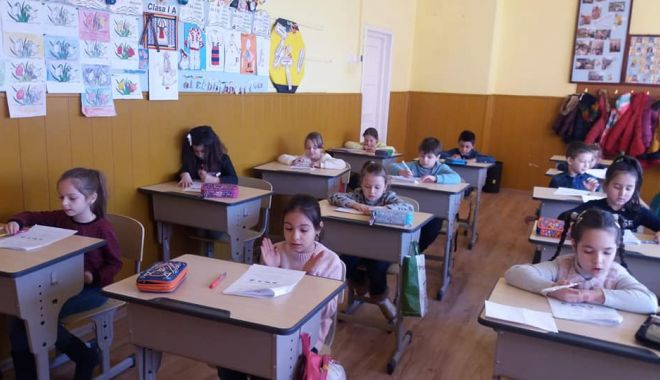 Aproape 2.000 de elevi din învățământul primar la Concursul județean de cultură generală ”Amicii isteți” - amicii-1686318011.jpg