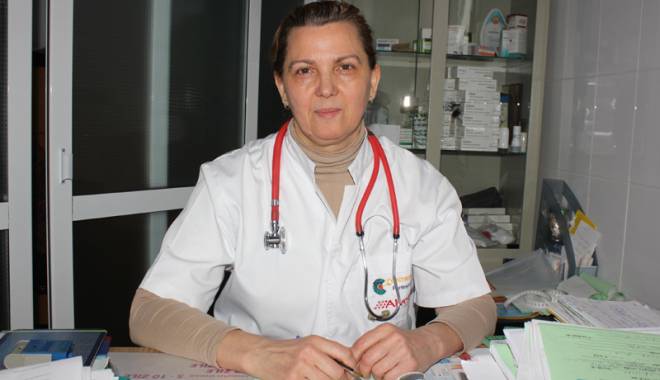 Amigdalita cauzează sforăit și oprirea respirației în somn - amigdalitasforaitveraenikopall4-1419169134.jpg